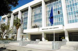 Παρέμβαση εισαγγελέα για απόκρυψη κρουσμάτων κοροναϊού από νοσοκομείο του Πειραιά