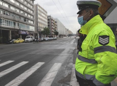 «Αν χαλαρώσουμε θα πληρώσουμε» – Αυστηροί έλεγχοι για να παραμείνει το ελληνικό «θαύμα»