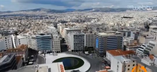 Κοροναϊός : Έρημη πόλη η Αθήνα πόλη μέρα-μεσημέρι