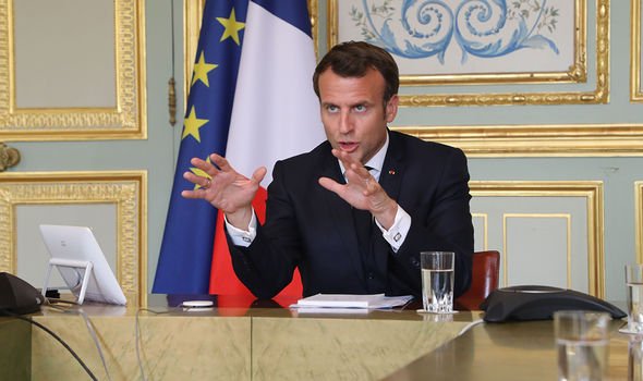 Εμανουέλ Μακρόν: Παρατείνεται μέχρι τις 11 Μαΐου το lockdown