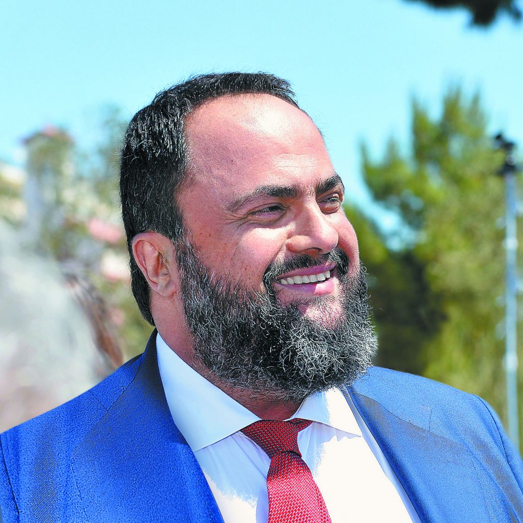 Προσφορά ζωής από Μαρινάκη, Φράγκου, ΙΟΝ Α.Ε.