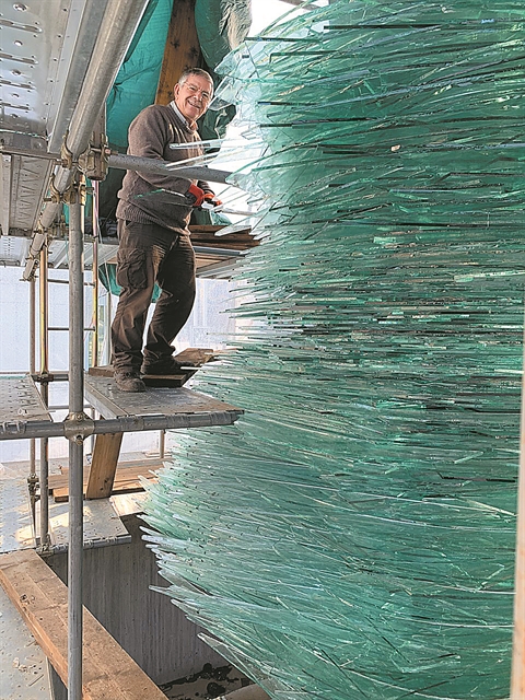 «Ο μεγαλύτερος δάσκαλος είναι ο χρόνος»