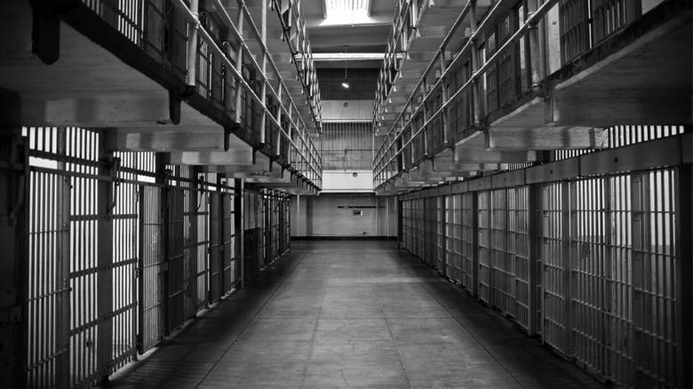 Σχέδιο αποσυμφόρησης των φυλακών – Τα σενάρια που εξετάζει η κυβέρνηση