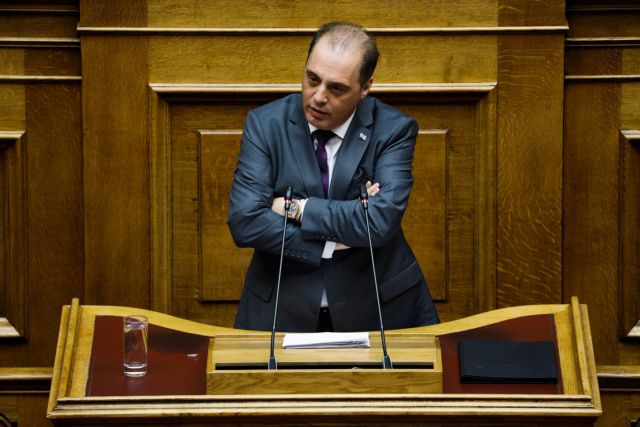 Βουλή : Ο Βελόπουλος «έθαψε» τον Ντελόρ πριν την ώρα του