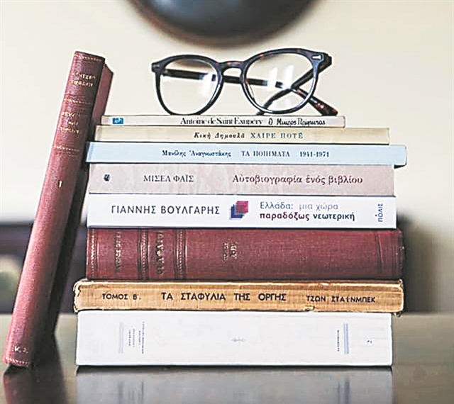 Πίεση στις Βρυξέλλες για τουριστικό «σωσίβιο»