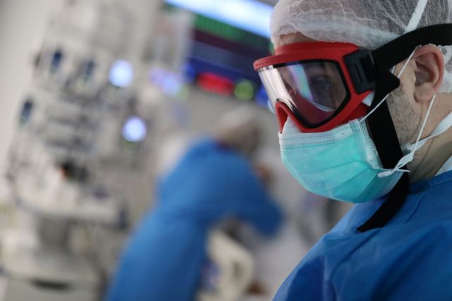 Περιστέρι: Πολλά κρούσματα κοροναϊού σε ασθενείς και εργαζόμενους κλινικής