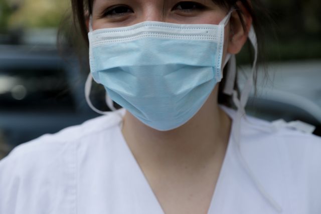 Υφασμάτινη, χειρουργική ή με βαλβίδα: Ποια μάσκα απαγορεύεται και ποια είναι η καλύτερη