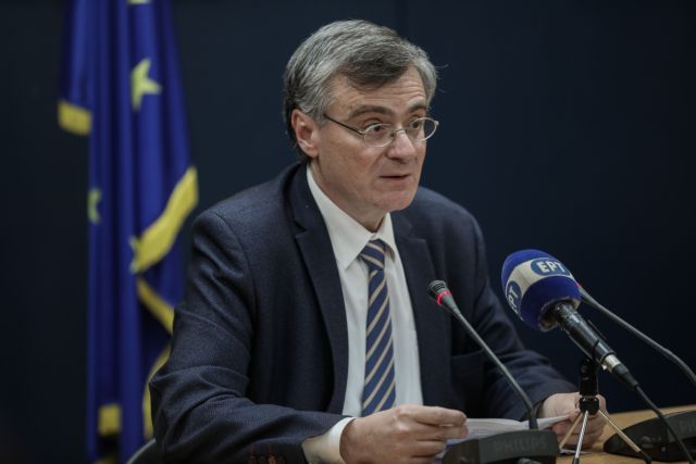 Τσιόδρας : Μένω σπίτι δεν σημαίνει μένω ξάπλα – Χρειάζεται σωματική άσκηση