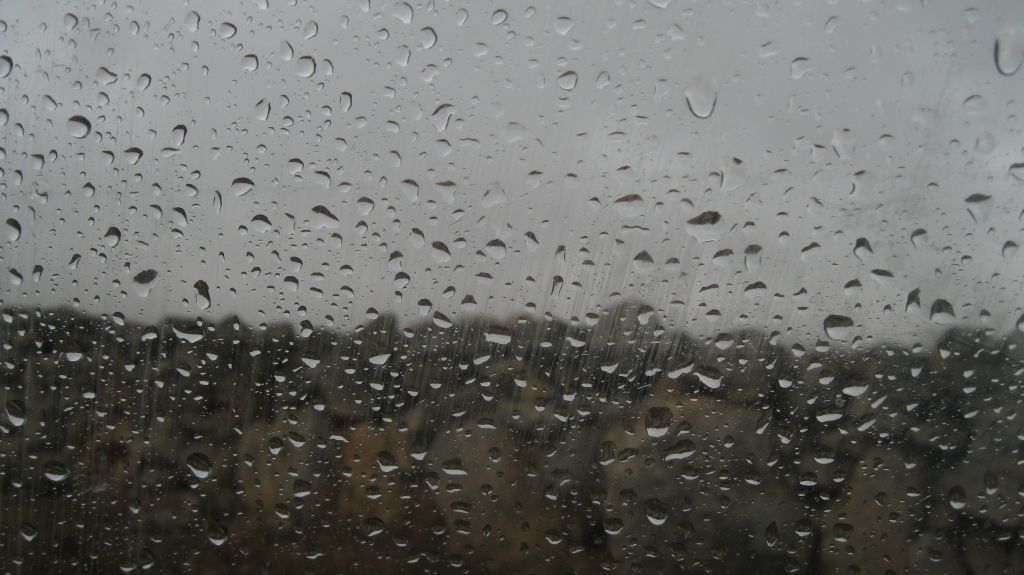 Καιρός : Βροχές και μικρή άνοδος της θερμοκρασίας το Σάββατο