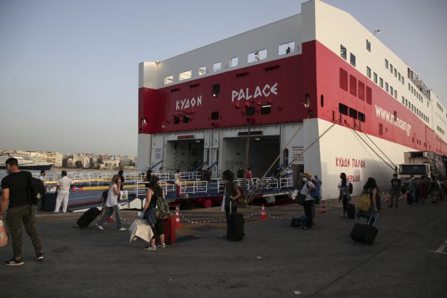 Αγωνία αλλά και αισιοδοξία στα νησιά εν όψει της τουριστικής σεζόν