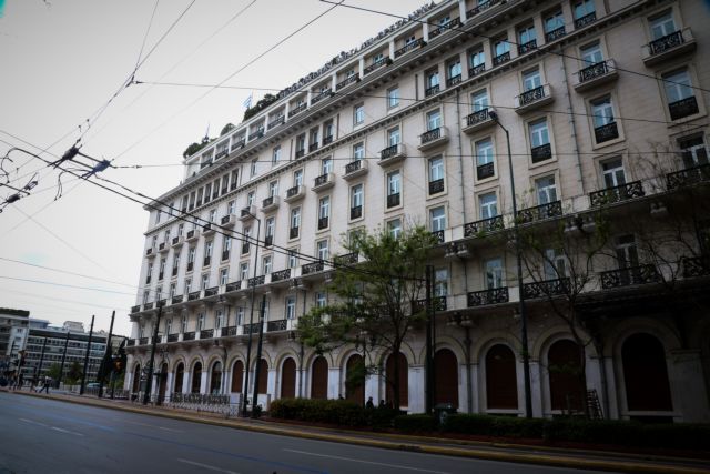 Τι προβλέπει η ΚΥΑ για τα υγειονομικά πρωτόκολλα στα ξενοδοχεία