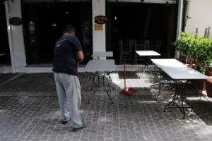 Την Κυριακή οι ανακοινώσεις για το άνοιγμα της εστίασης