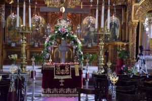 Με μέτρα προστασίας επαναλειτουργούν οι Εκκλησίες