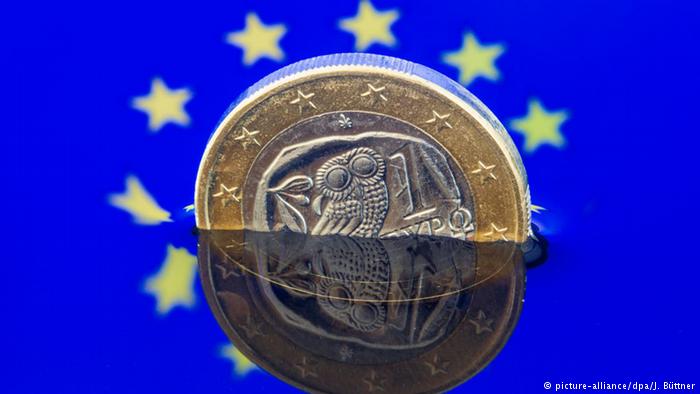 Σόιμπλε: Σε κίνδυνο τίθεται η επιβίωση του ευρώ