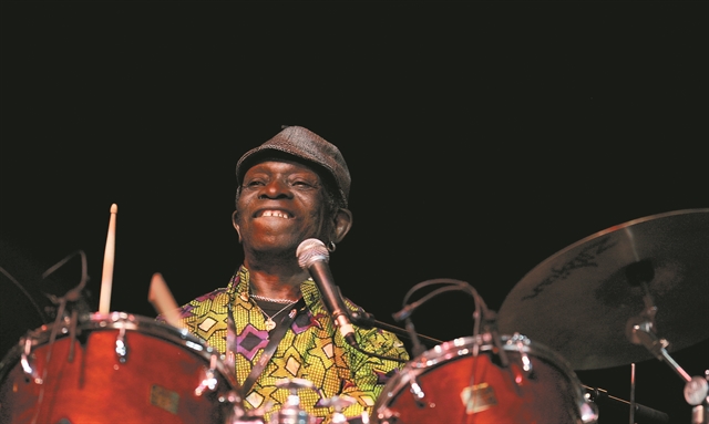 Τόνι Αλεν, μια ιδιοφυΐα πίσω από τα ντραμς