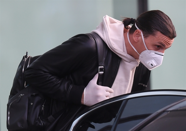 Κι όμως, σκέφτονται το γκολφ!