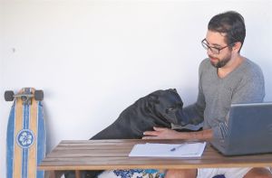 Ηρθε το τέλος του γραφείου;