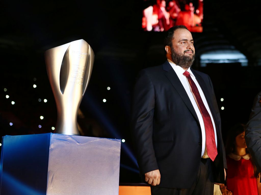 Ο Βαγγέλης Μαρινάκης πηγαίνει στου Ρέντη για να θέσει τους στόχους του Ολυμπιακού