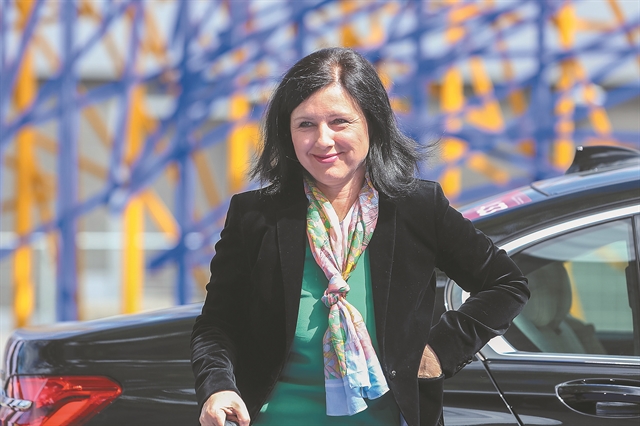 Προτεραιότητα στη στήριξη του τουρισμού