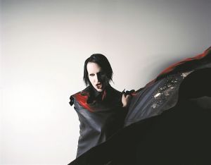 Τα πολλά πρόσωπα του Μέριλιν Μάνσον