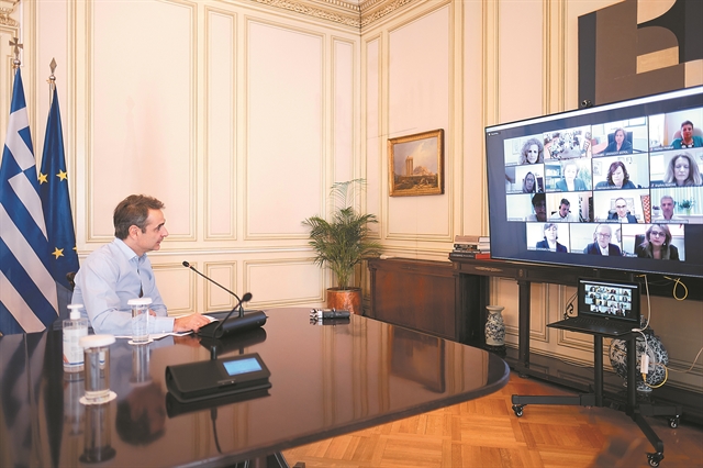 Ταχύτερα βήματα επιστροφής αποφασίζει το Μαξίμου