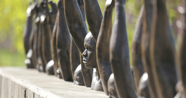 Τίποτα πιο βαρύ από τη συμπόνια