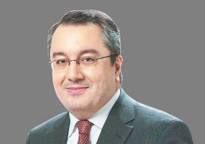 Μόσιαλος : Κρούει τον κώδωνα του κινδύνου για την παρουσία πιστών στις λειτουργίες