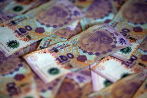 Σε νέες περιπέτειες η Αργεντινή: Ο οίκος S&P την κήρυξε σε κατάσταση χρεοκοπίας