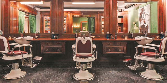 Από το Dolce & Gabbana στα αθηναϊκά barber shops