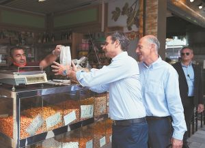 Εκλογές γιοκ, ανασχηματισμός ίσως…