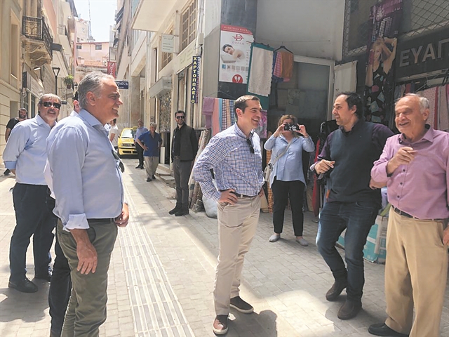 Αναζητείται διέξοδος από την εσωστρέφεια