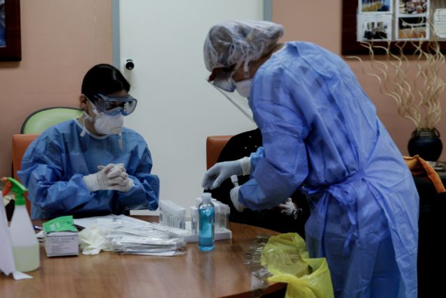 Θεσσαλονίκη : Έλεγχοι σε αστέγους για κοροναϊό από κινητή μονάδα του ΕΟΔΥ