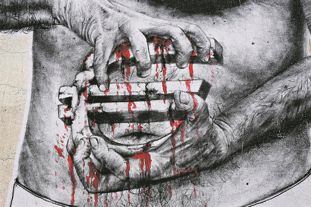 Πλησιάζει η ώρα του λογαριασμού