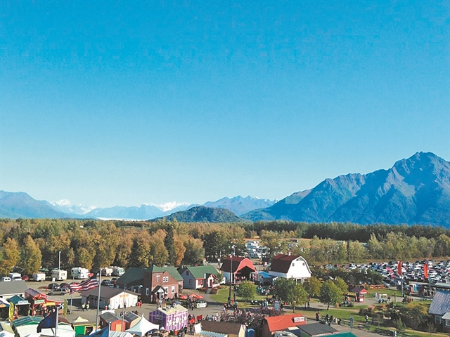 Πώς οι κάτοικοι στο Πάλμερ της Αλάσκας ανέτρεψαν τη λογοκρισία βιβλίων