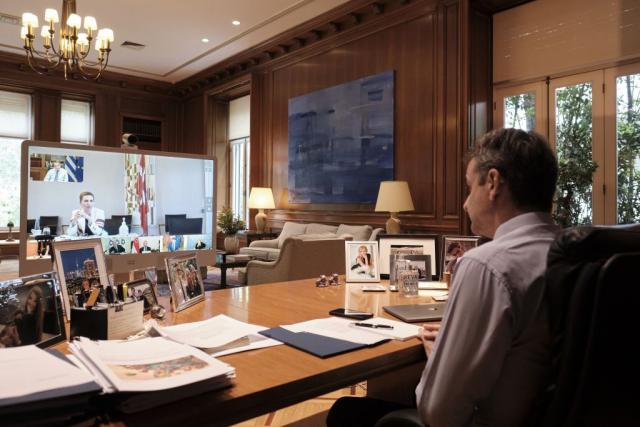 Επαναλειτουργία σχολείων : Τι συζήτησε ο Μητσοτάκης με ξένους ηγέτες