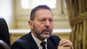 Πρόταση για επαναδιορισμό του Γιάννη Στουρνάρα στην ΤτΕ