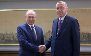 Μήνυμα Πούτιν σε Ερντογάν: Να τερματιστούν οι εχθροπραξίες στη Λιβύη