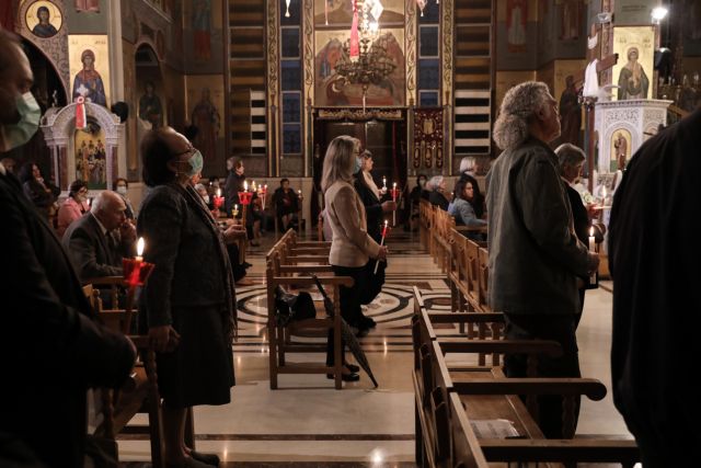 Καταργήθηκαν από το ΣτΕ οι δίκες για τον αποκλεισμό πιστών από τις εκκλησίες