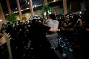 Δυο τραυματίες αστυνομικοί στη Νέα Υόρκη