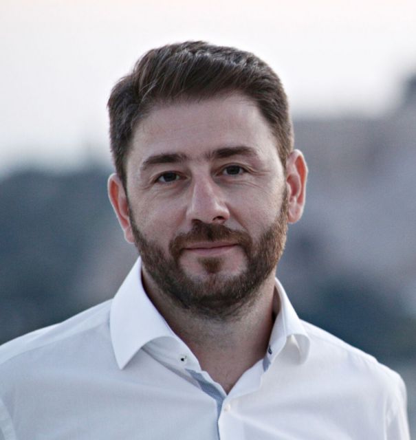 Ανδρουλάκης : Το 30% του πληθυσμού της Σάμου είναι πρόσφυγες