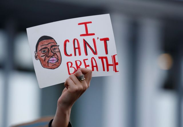 Καρδιοαναπνευστική ανακοπή η αιτία θανάτου του Φλόιντ – Θετικός στον κοροναϊό