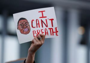 Καρδιοαναπνευστική ανακοπή η αιτία θανάτου του Φλόιντ – Θετικός στον κοροναϊό