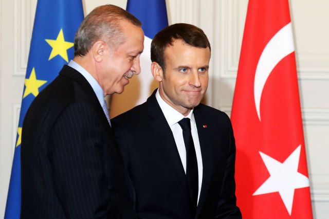 Στα μαχαίρια Τουρκία – Γαλλία για τη Λιβύη