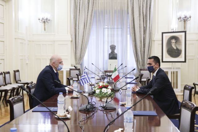 Υπεγράφη η ιστορική συμφωνία για ΑΟΖ μεταξύ Ελλάδας – Ιταλίας