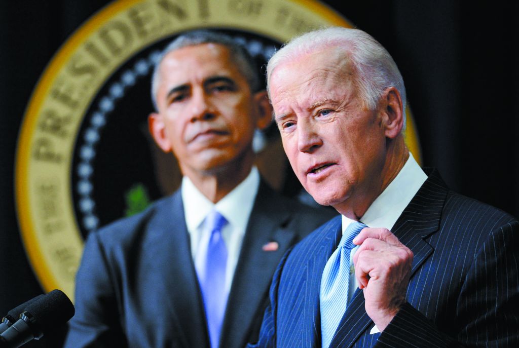 Κοινή εμφάνιση Ομπάμα – Μπάιντεν εναντίον Τραμπ