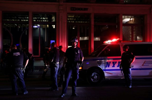 Δοφονία Φλόιντ: Παρατείνεται μέχρι την Κυριακή η απαγόρευση κυκλοφορίας στη Νέα Υόρκη