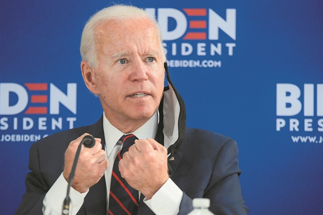 Ο Μπάιντεν ρισκάρει να χάσει τις ψήφους των διαδηλωτών