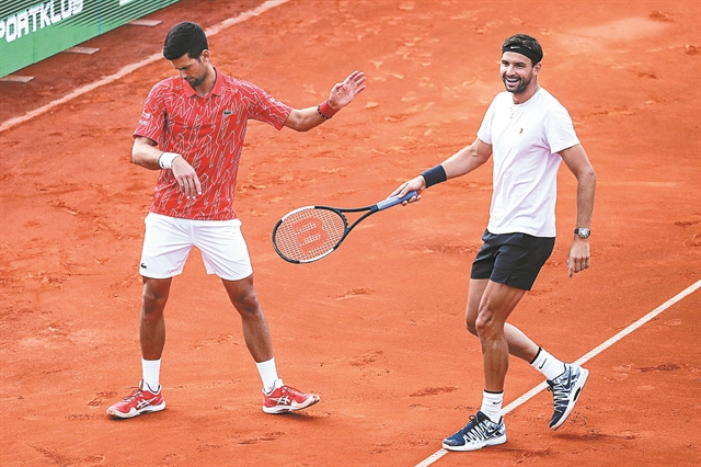 Σφυρίχτρες από την elite