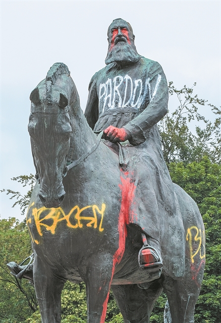 Πρέπει να φοβόμαστε την cancel culture;