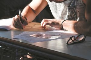 Οι 8 αλλαγές που περιμένουν τους υποψηφίους για τα ΑΕΙ το 2022